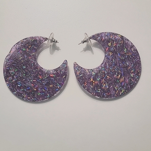 Jewelry - 80's/Retro Purple confetti acrylic half moon earrings
